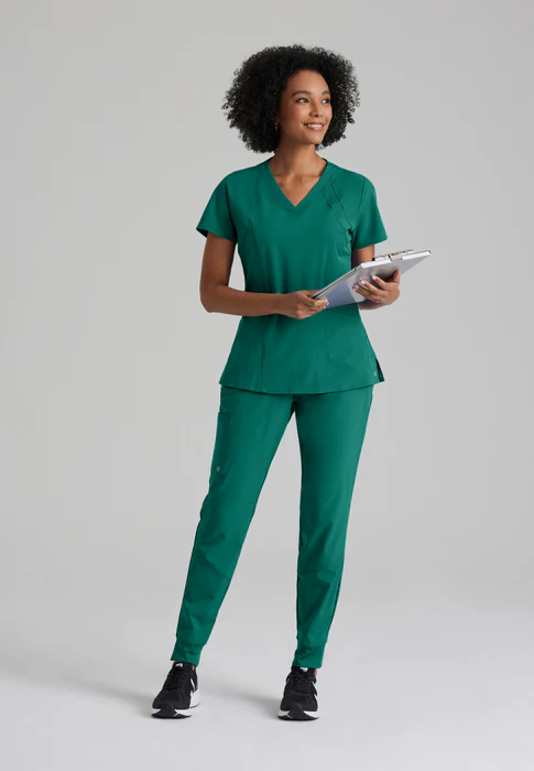 Nursing Suit – 3 Pockets
